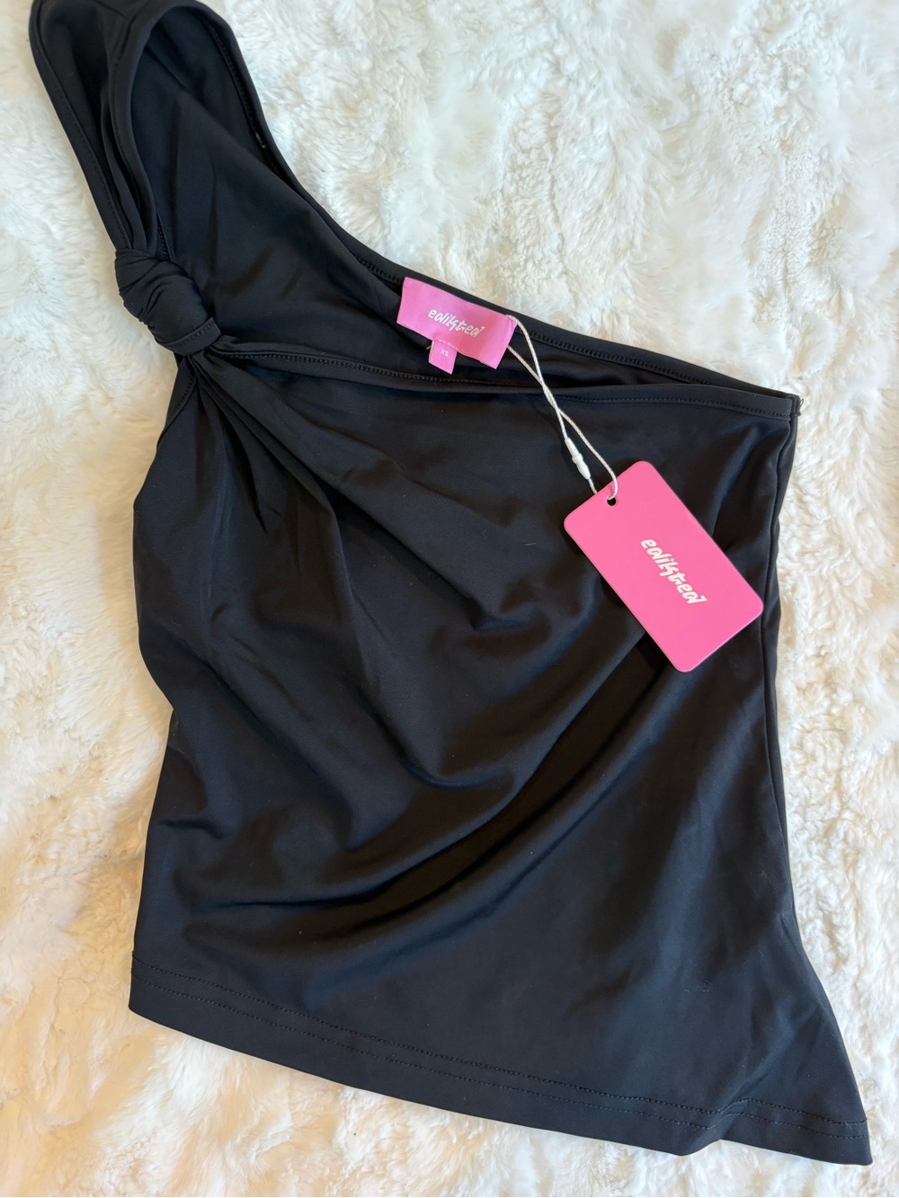 NWT Edikted One-Shoulder Black Knot Detail Top
